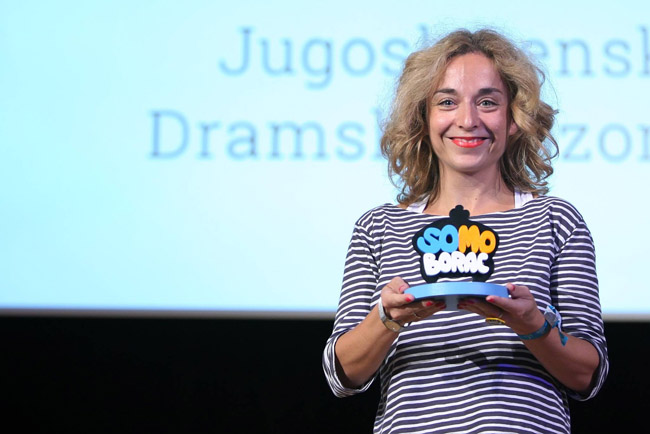 Milena Kvapil copywriter u aganciji McCann Beograd primili je nagradu SoMoBorac u ime agencije McCann Beograd najuspešnija agencija u regionu