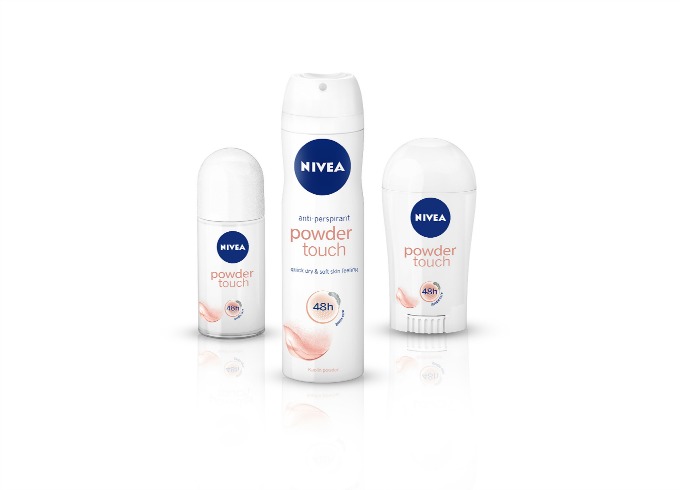 NIVEA Powder Touch deo Podarite sebi i svojim najmilijima NIVEA negu tokom praznika