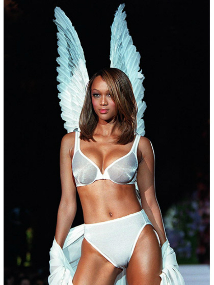 victorias secret fashion show 1998 tyra banks Najbolji modni momenti: Revije Victorias Secret