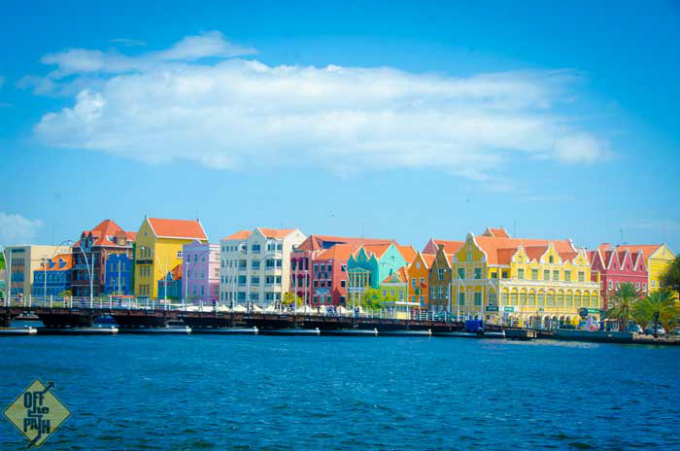 willemstad colourful houses 10 mesta koja morate posetiti u 2015. godini