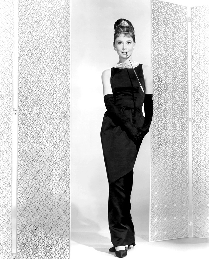 Audrey Hepburn Odraz klasike: Duge rukavice