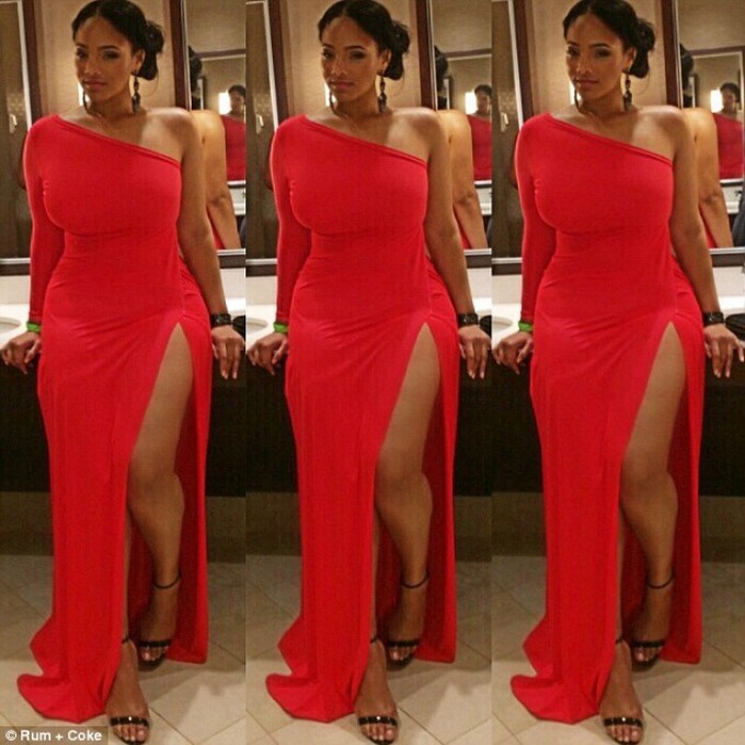 crvena haljina Dizajnerka koja voli krupne manekenke