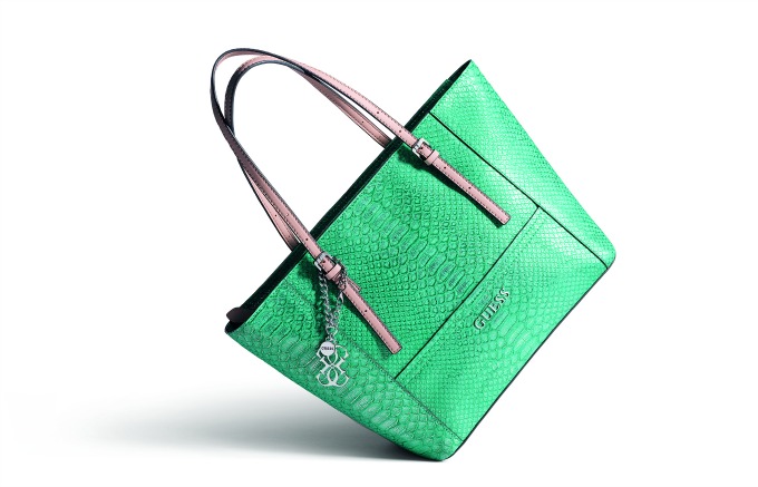 must have 4 Must Have: Guess Delaney Tote torba