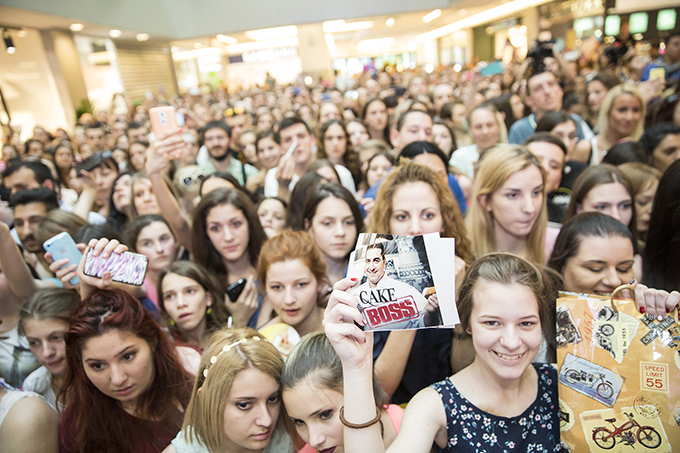 2 Badi Valastro družio se sa fanovima iz Srbije 1. juna u UŠĆE Shopping Center u