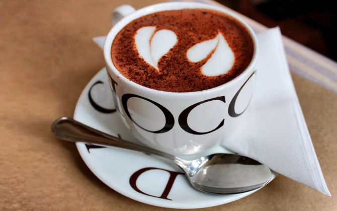 kafa Zašto te ispijanje kafe čini uspešnijom osobom