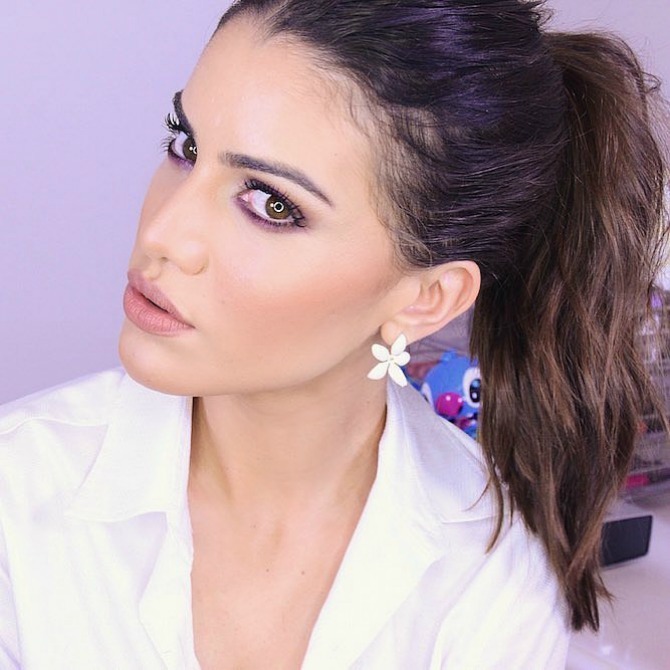 Kamila Koeljo1 Prelepe latina devojke kao beauty blogerke