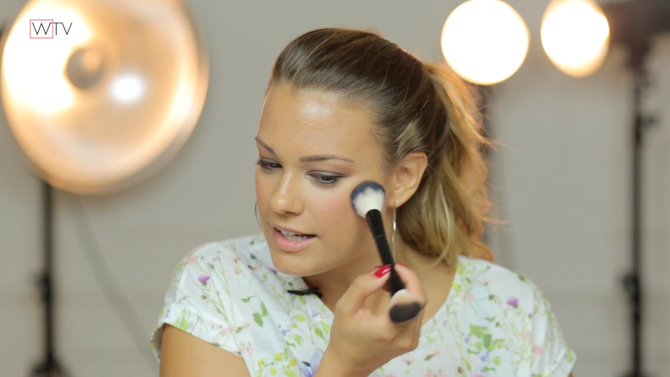 Tamara Cosic blogerka Wannabe magazine Bring OutT he Sparkle 3 Make up tutorijal: Svež i blistav izgled za svaki dan