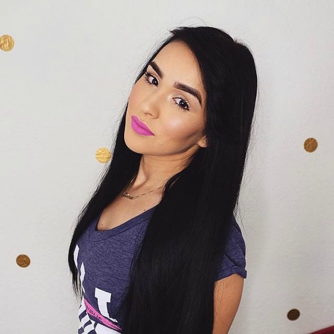 blanka Prelepe latina devojke kao beauty blogerke