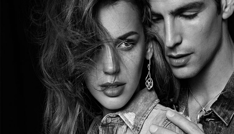 Men became women. Man and woman model. Woman&man model BW. Perfume Photoshoot model. Best woman ads.