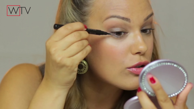 Tamara Cosic bloger makeup Wannabe 4 Make up tutorijal: Kako staviti ajlajner? 