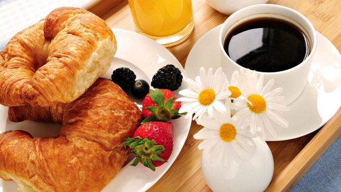 Kroasan Zašto je važno da NE PRESKAČETE doručak?