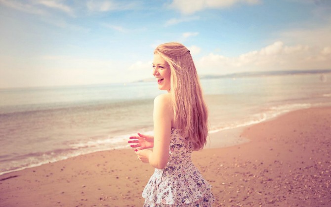 tumblr static on beach girl photography facebook timeline cover 1280x800 66714 Koliko nam OČEKIVANJA uslovljavaju sreću?