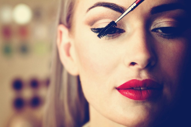 makeup 22 Makeup greške koje prave čak i PROFESIONALNI šminkeri