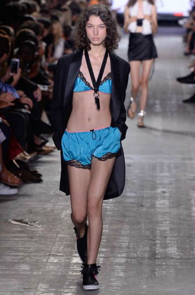 mekena Revija Alexander Wang otkrila nove modele koji će tek osvojiti svet mode