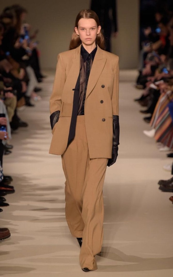 victoria beckam fashion show 6 Kreirana za stvarne žene: Nova kolekcija Viktorije Bekam predstavljena u Njujorku