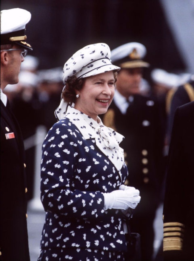 sesir 10 Aksesoar koji je obeležio njen stil: Najlepši šeširi kraljice Elizabete