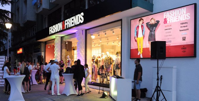 1 1 Otvoren prvi Fashion&Friends store u Baru!