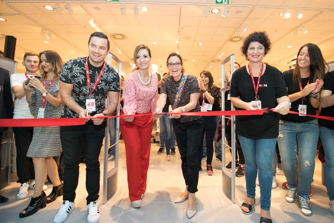 HM2 Otvorena prva H&M prodavnica u Kragujevcu