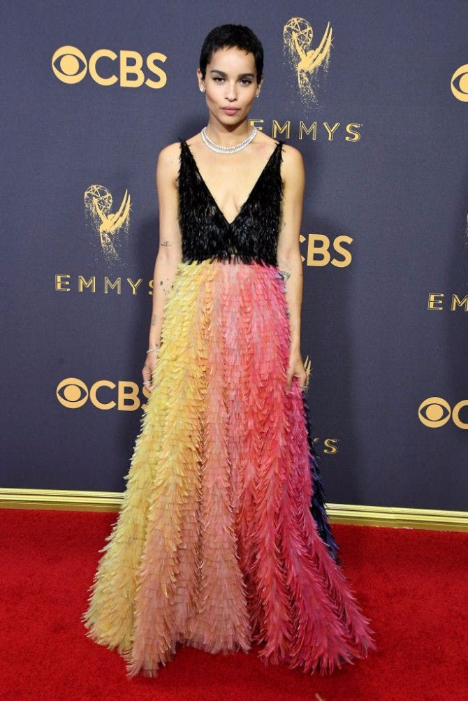 ZOË KRAVITZ IN DIOR Svaka OMG WOW haljina sa dodele Emmy nagrada