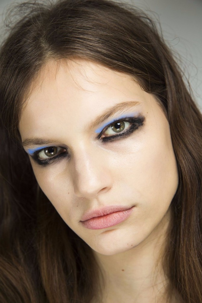 prada #ShadesOfBlue: Modni dizajneri najavili najveći makeup trend sezone