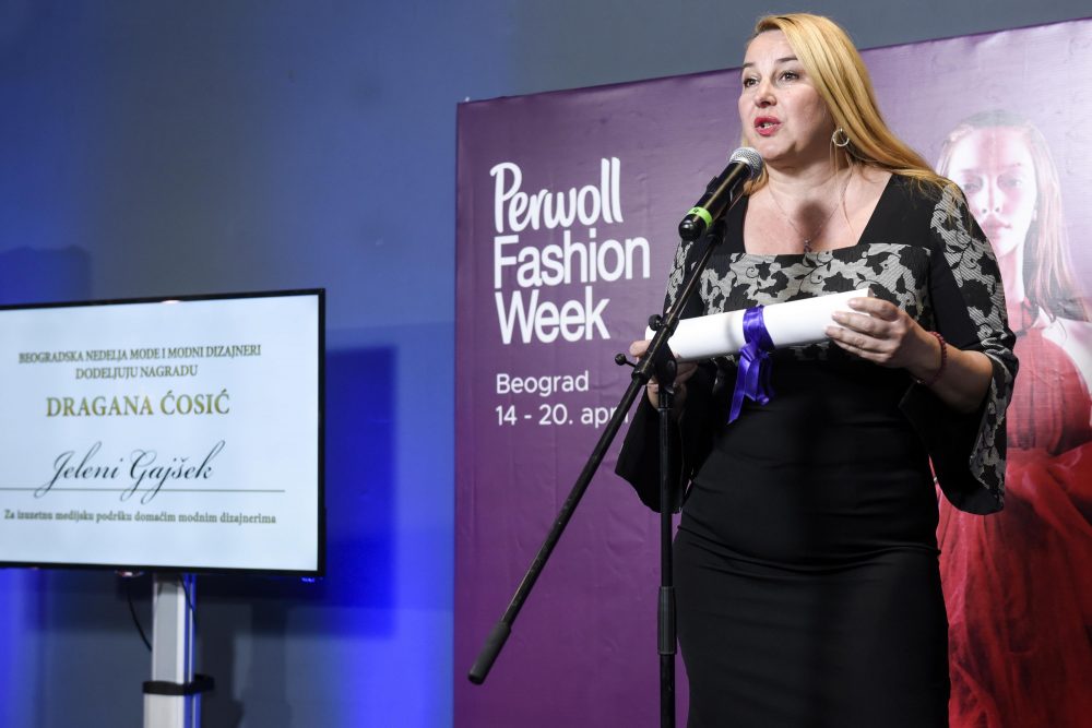 Jelena Gajsek dobitnica nagrade Dragana Cosic e1557485330881 Nagrađeni najbolji učesnici Perwoll Fashion Week a