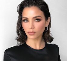 Sjajni načini da stilizuješ mokru kosu ako si suviše lenja da bi je sušila fenom