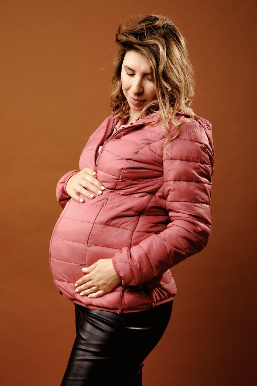4 1 e1601472394855 Moda za trudnice: četiri ključna odevna komada za svaku priliku