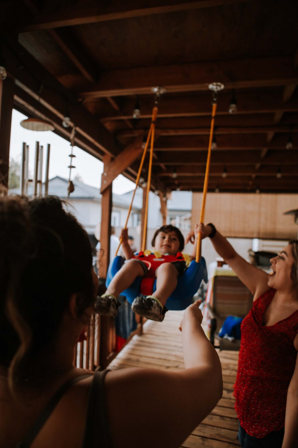 Zašto je lepo imati tetku omar lopez ViNAmODTel8 unsplash e1608121991252 Zašto je lepo imati tetku