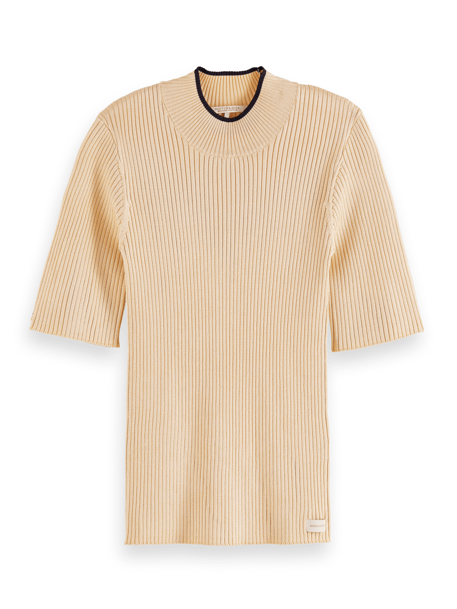 Xlarge PNG 21143291 FNT min Dezeni, boje, sloboda – ovo je 8 atraktivnih odevnih kombinacija koje će obeležiti jesenju modnu sezonu