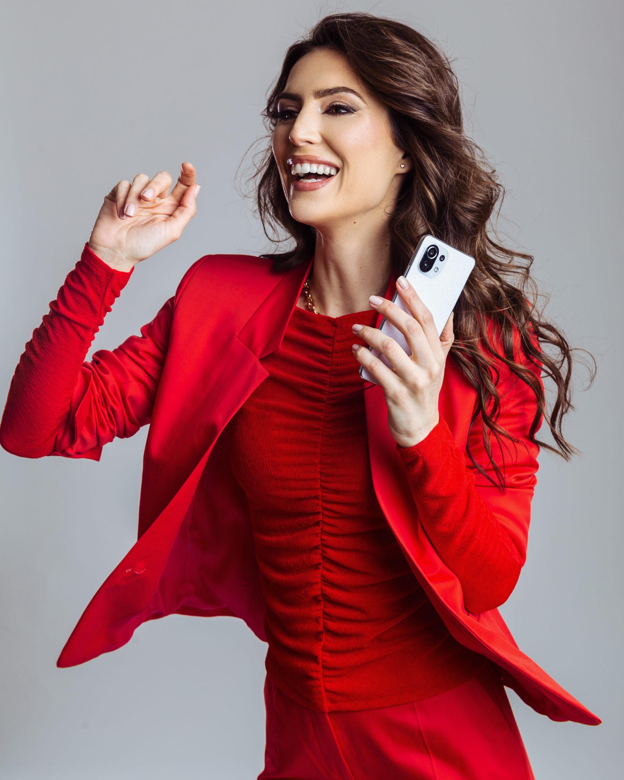 IMG 6304 scaled Žene menjaju svet, a njihova podrška u tome je Xiaomi 11 Lite 5G NE pametni telefon nove generacije i ženstvenog dizajna