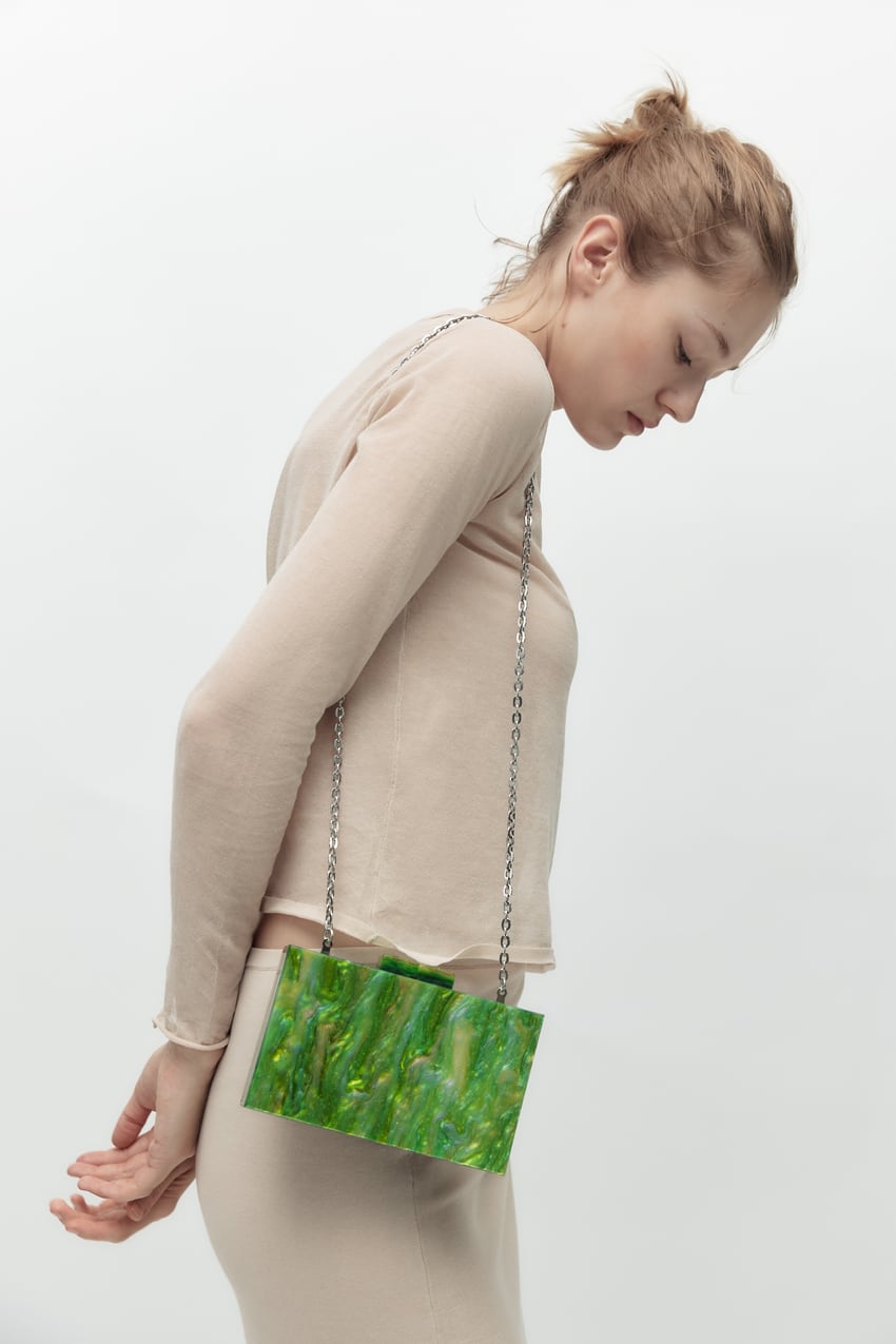 Zara zelena torba 2 Izdvajamo 12 najatraktivnijih torbi za leto iz domaće ponude