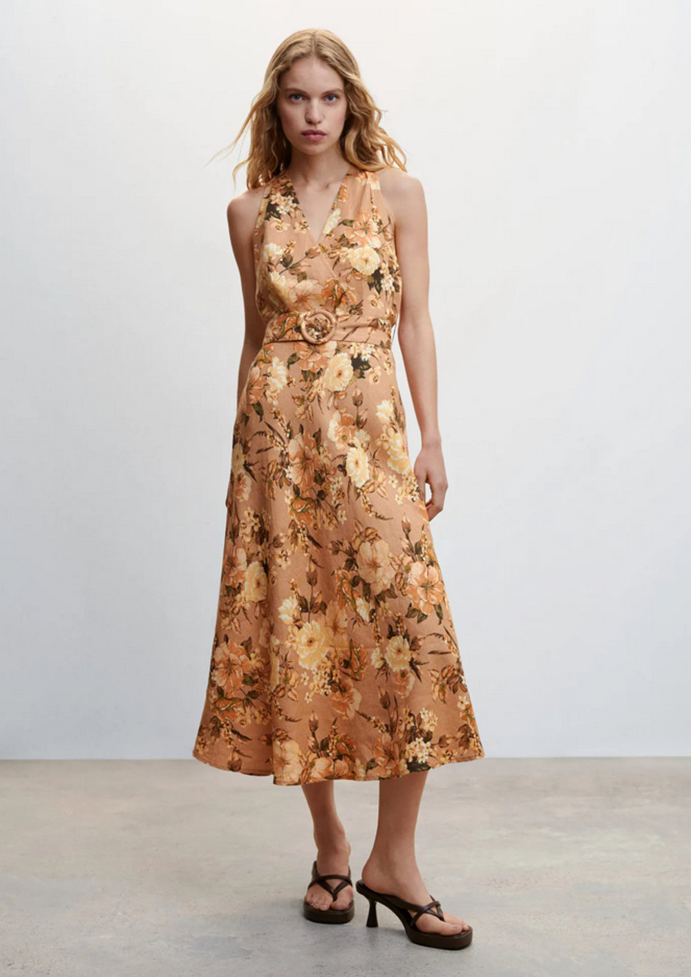 6 Lanena floralna haljina MANGO Najbolje lanene haljine za leto koje možete odmah kupiti