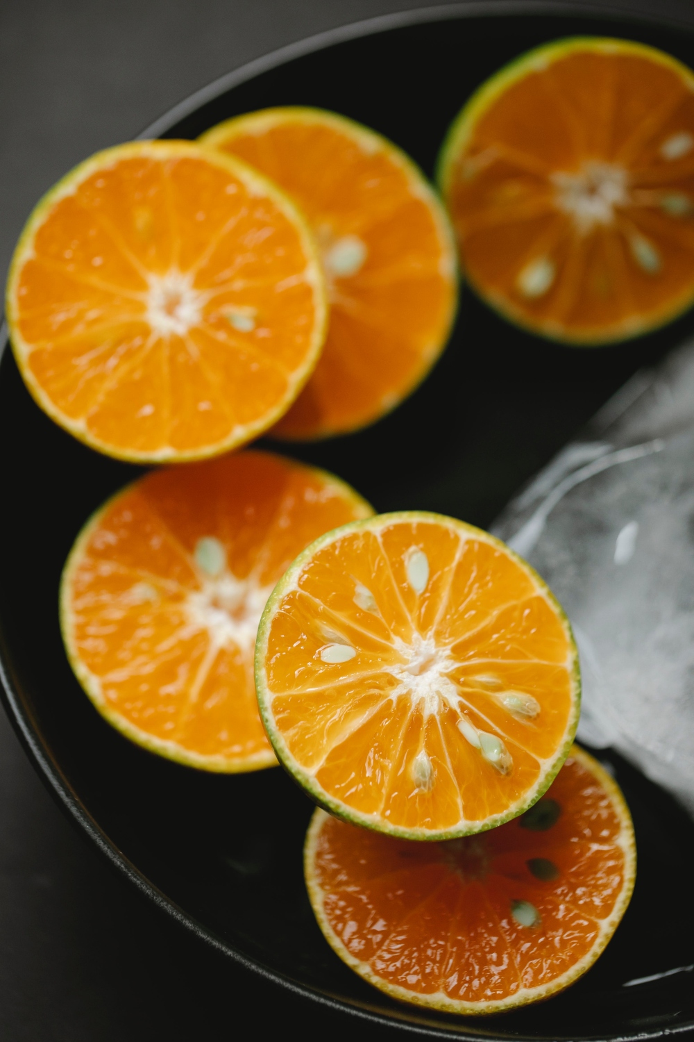 pomorandže za negu lica 02 Kora pomorandže je bogata vitaminom C, a ovako je možete koristiti za savršen glow efekat kože