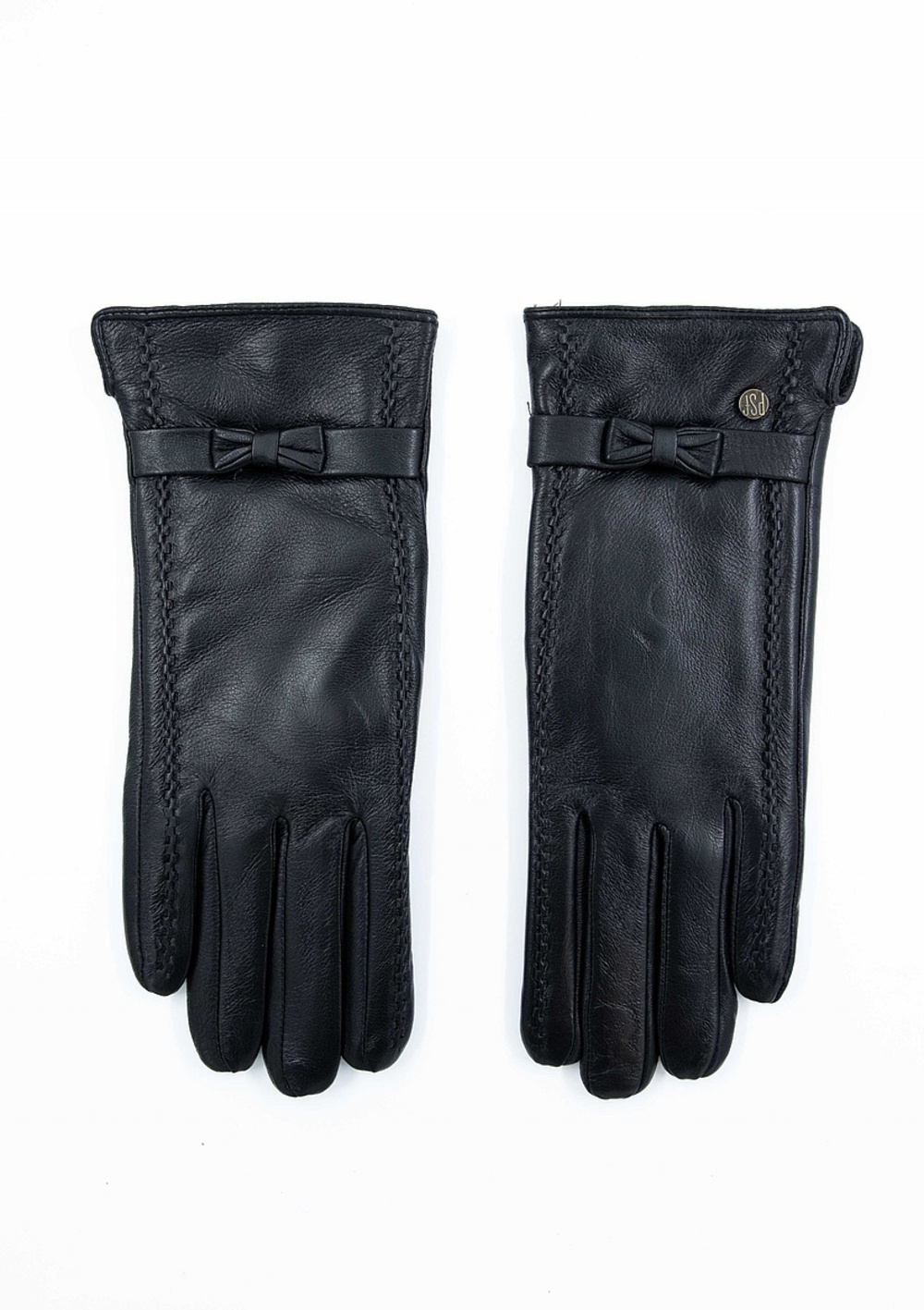 r6 Svakom zimskom autfitu su potrebne savršene rukavice   zavirite u izbor naših stilista