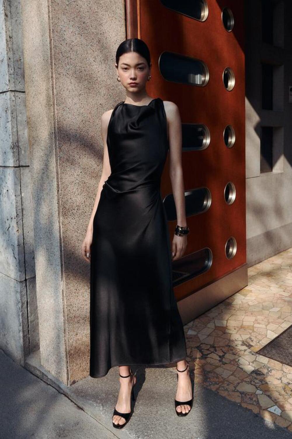 h5 Duga crna haljina je nova LBD: Biramo najlepše sa domaćeg tržišta