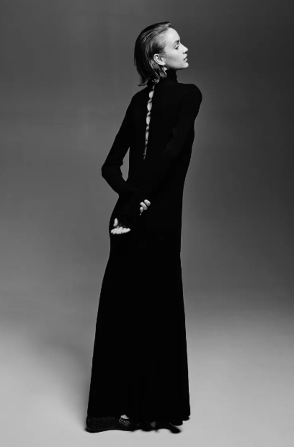 h8 Duga crna haljina je nova LBD: Biramo najlepše sa domaćeg tržišta
