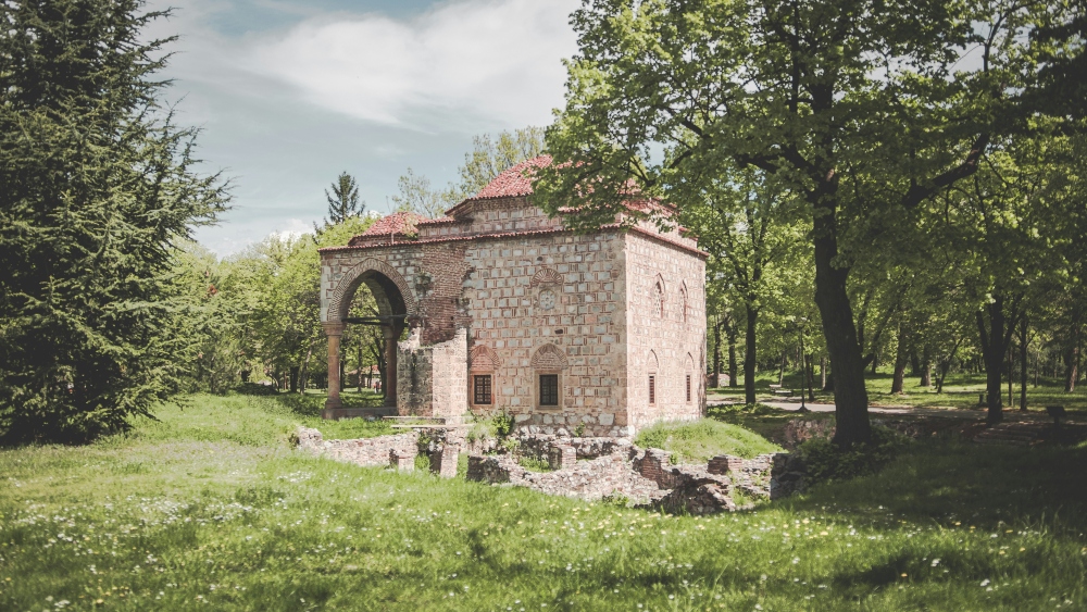 nis tekst Vikend u Srbiji: Nezaboravno putovanje od istorijskih spomenika do netaknute prirode