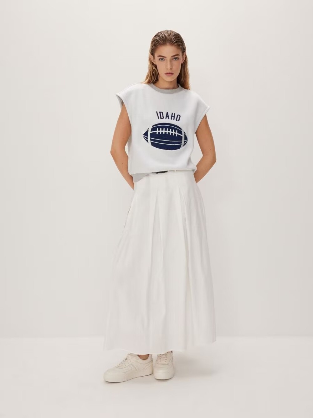 suknja 4 Bele suknje: WNB stilisti izdvajaju najlepše modele sa domaćeg tržišta
