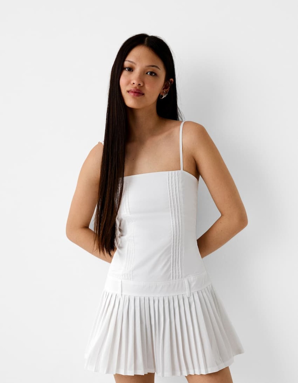 tenniscore 4 Zendaya approves: Tenniscore bele haljine za leto 2024. (prema izboru WNB stilista)