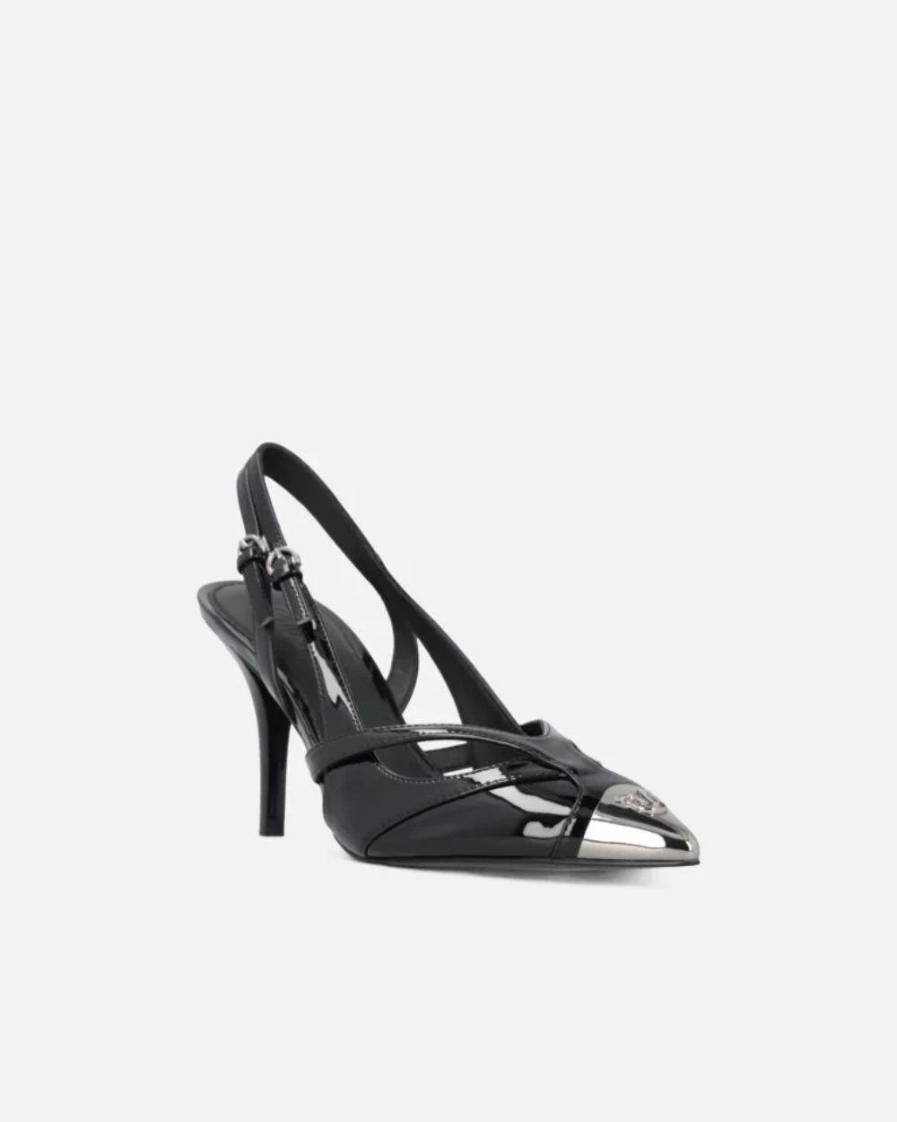 Pinko slingback sandale Slingback sandale ne izlaze iz mode, a ovi modeli će vas očarati