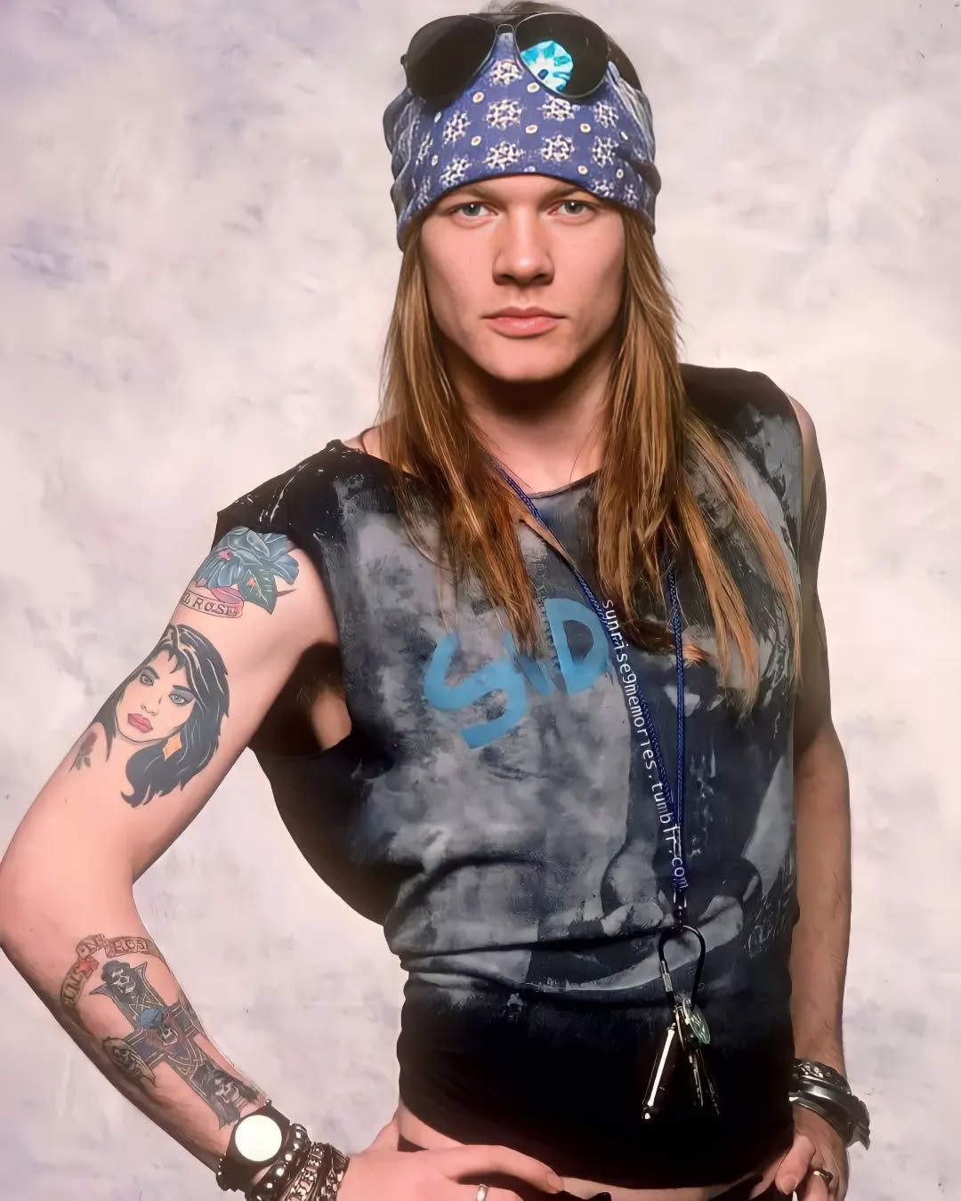 Photo by W. Axl Rose   Guns NRoses fan page on September 10 2022. Опис фотографије није доступан. min Man Monday Crush: Axl Rose