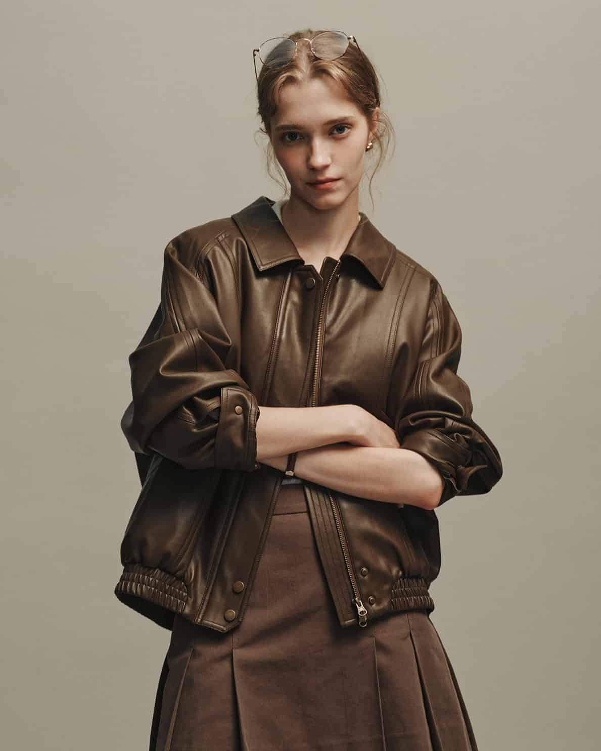 nugu  official 1738832413 3561906887887034859 18806994984 min Zaboravite na pastelne tonove   braon je prolećna chic boja