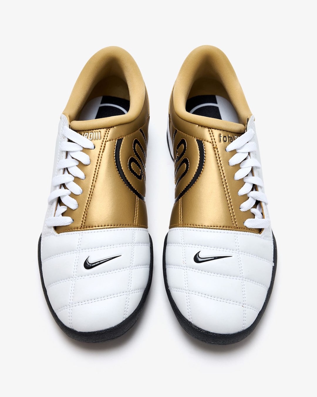 hypebeastkicks 1744109116 3606170994270187755 4046318010 min Nike kopačke Total 90 iz 2000 ih su IT patike za leto