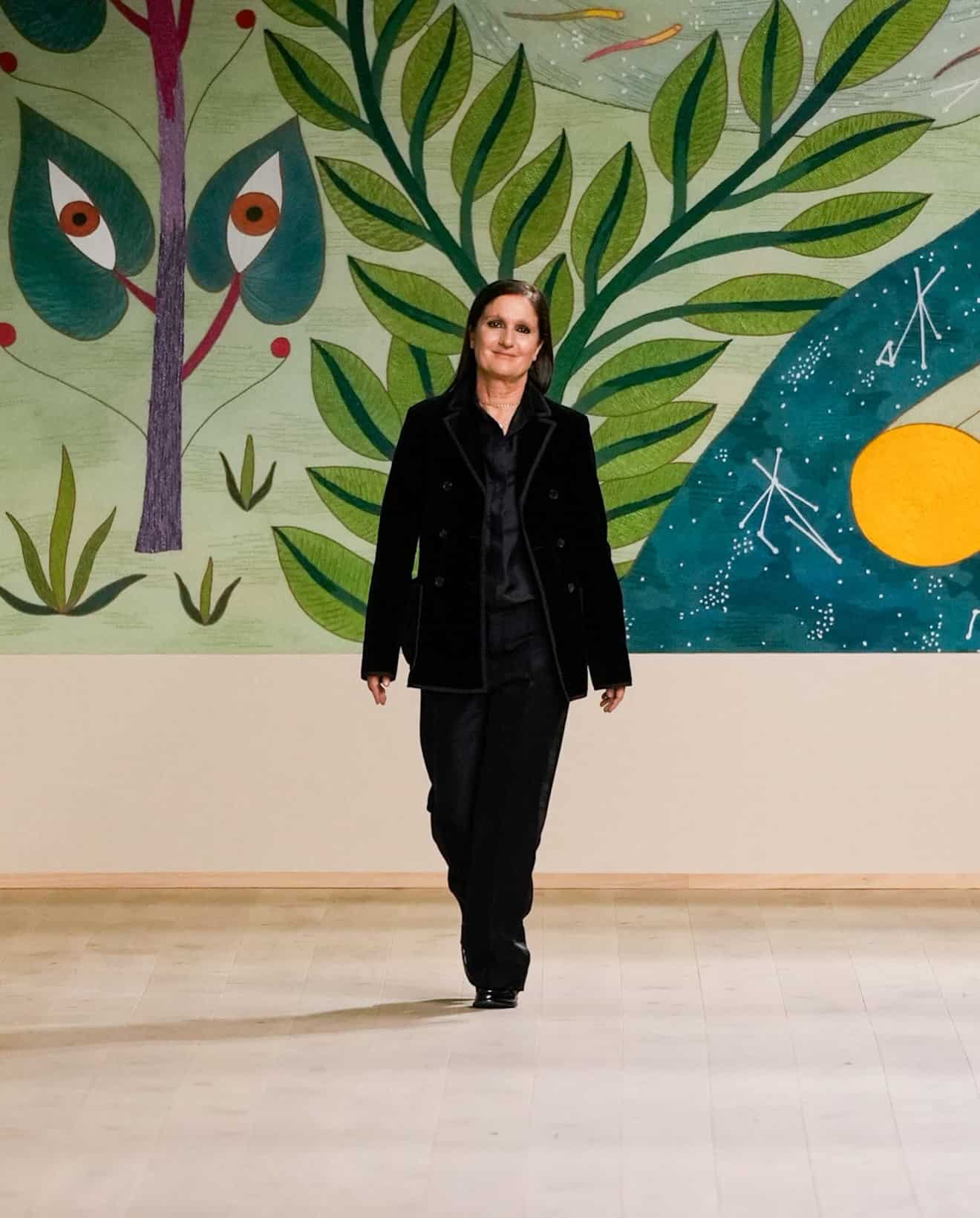 quiencom 1738029600 3555086463626749384 179592575 min Maria Grazia Chiuri napušta Dior nakon devet godina, a evo šta sledi za popularnu dizajnerku