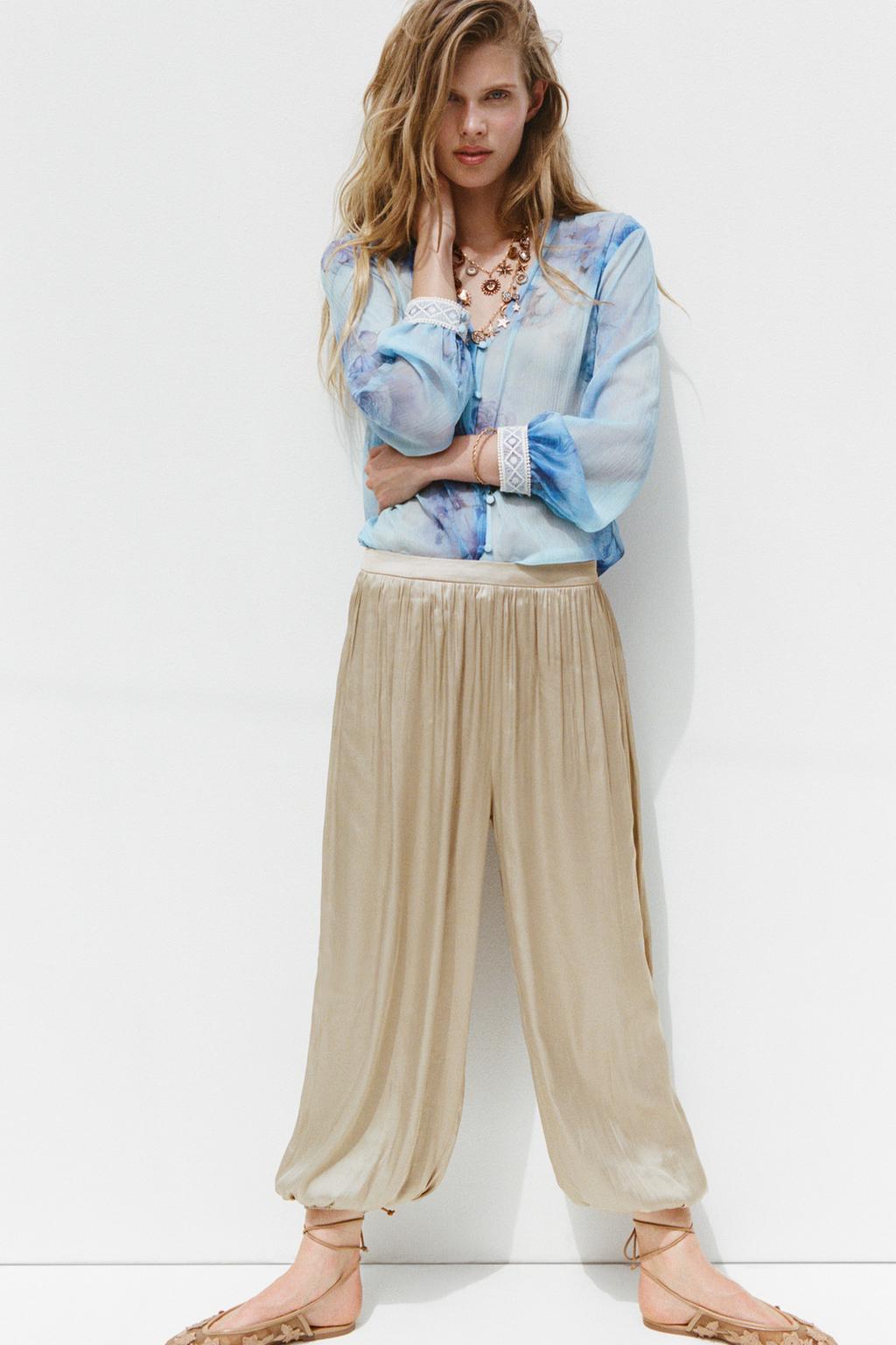 01971020711 p Chloe, Loewe i Alaia su razlog zašto ovog leta nosimo harem pantalone