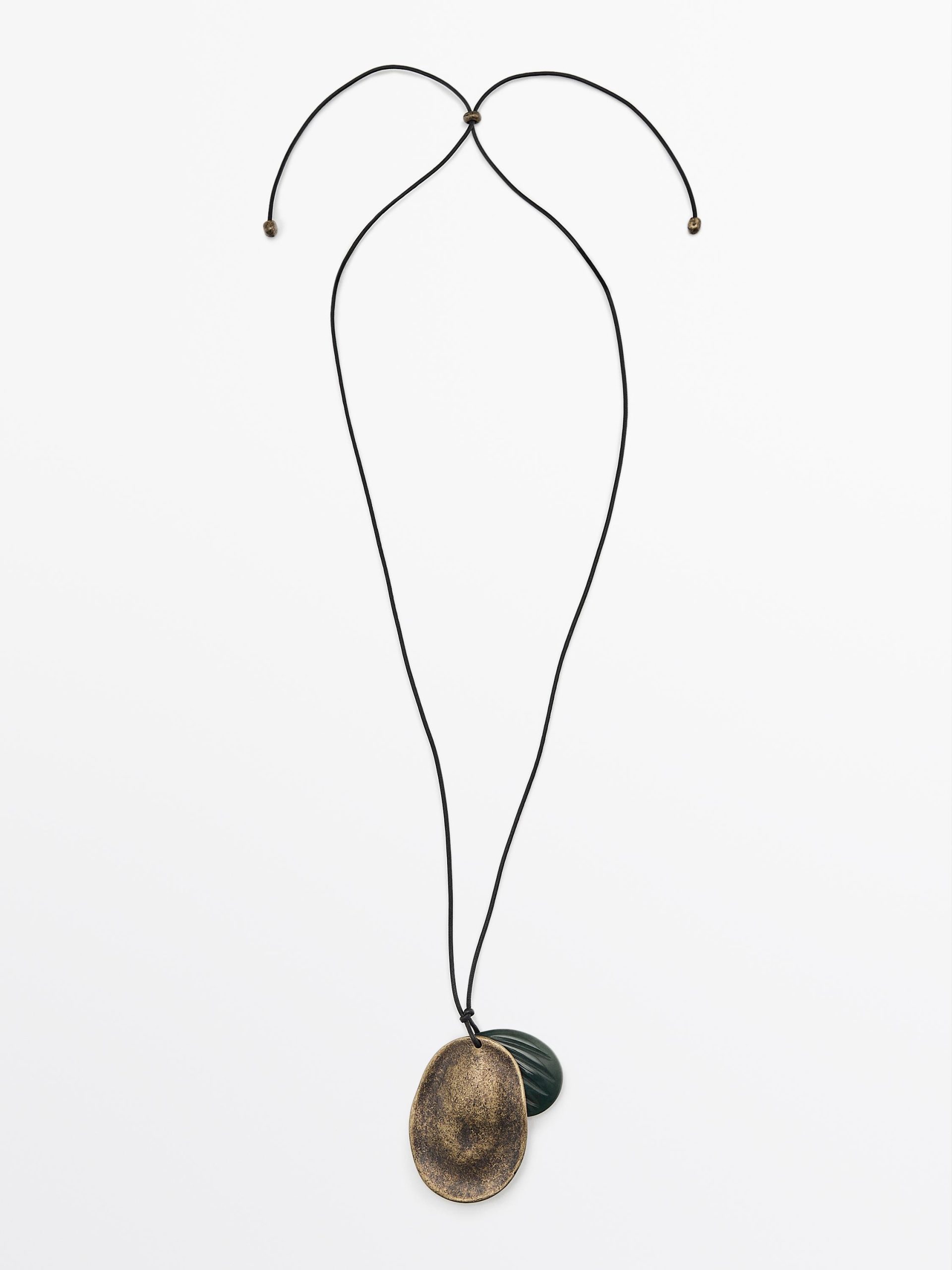 04602602303 o1 scaled U fokusu: Viralni letnji aksesoari koje smo našli u domaćoj ponudi