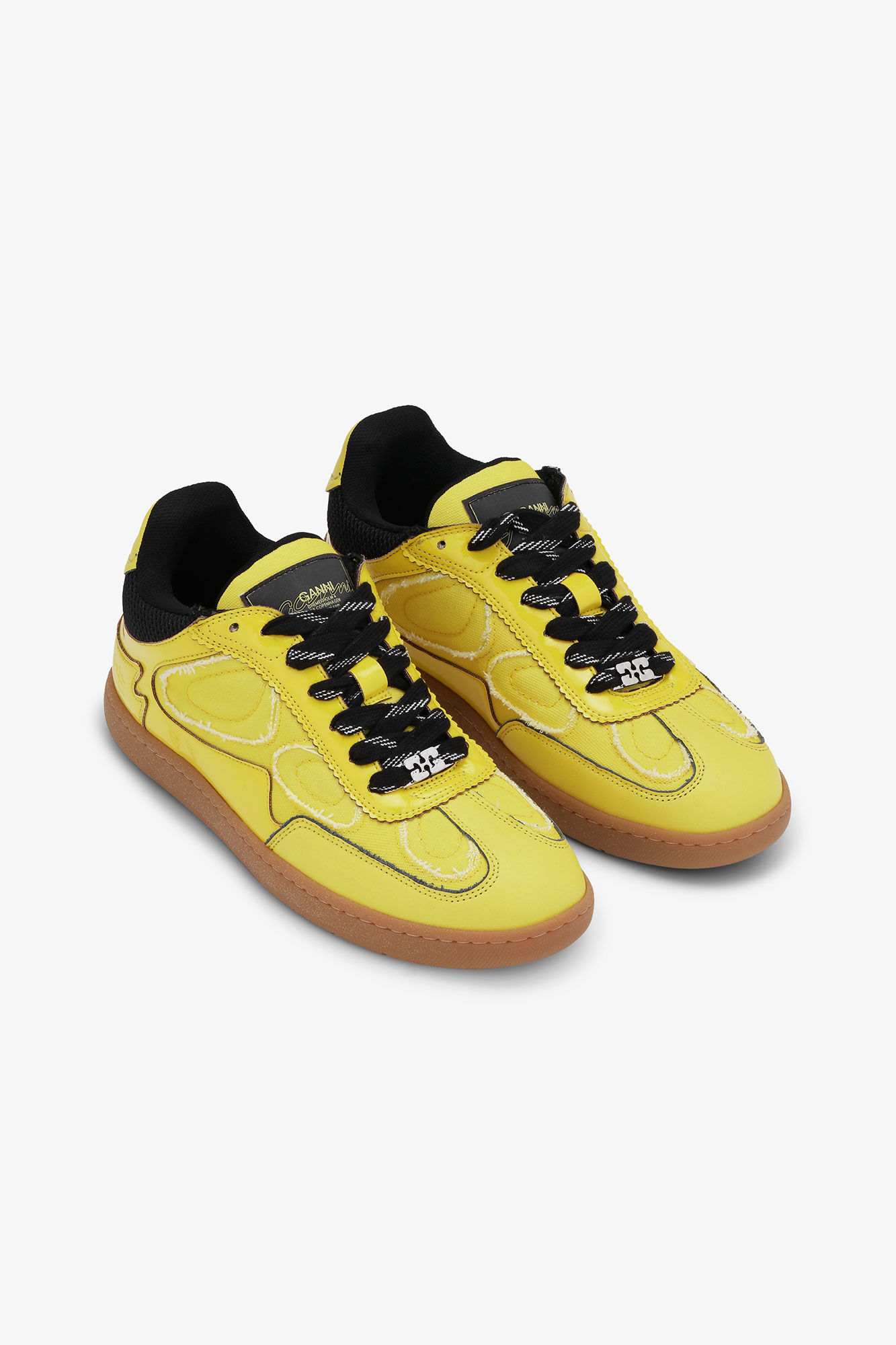 S3080 3662 358 2 GANNI lansirao patike koje nas podsećaju na tinejdž dane