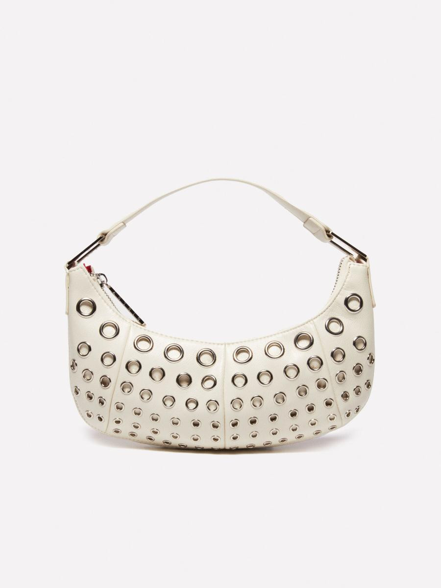 6TILWY04Z 901 900 1200px East west, boho, preppy: 6 trendova torbi koji će dominirati ove jeseni