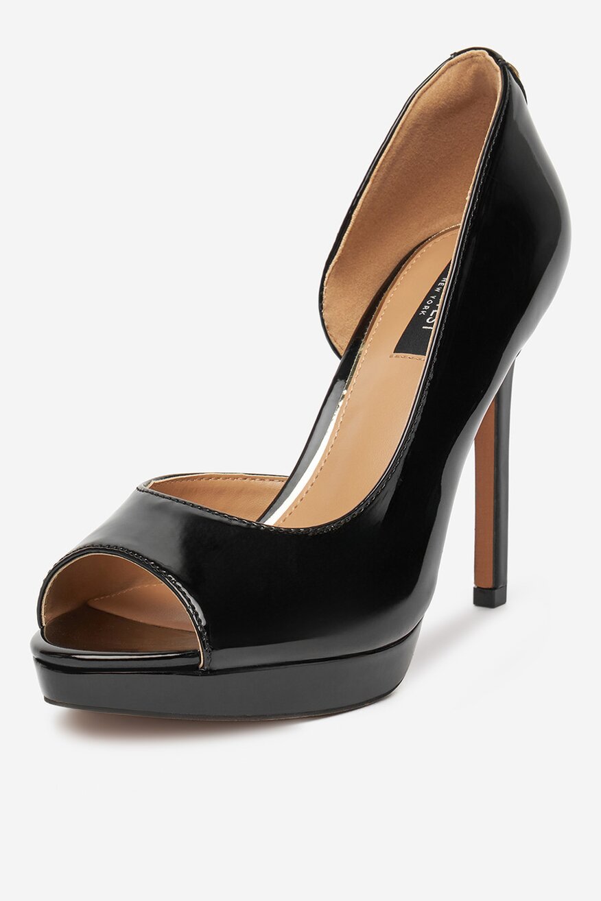 U fokusu: Trendovi obuće za jesen 2025. CCC 5906751258118 03 U fokusu: Trendovi obuće za jesen 2025.