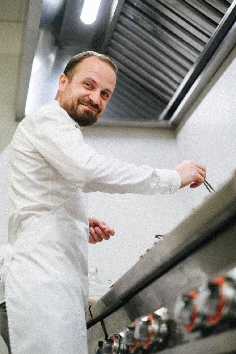 KISSA10 x Dragoljub Vanja Puskar 2 min KISSA10 x Dragoljub: Omakase večera sa Vanjom Puškarom